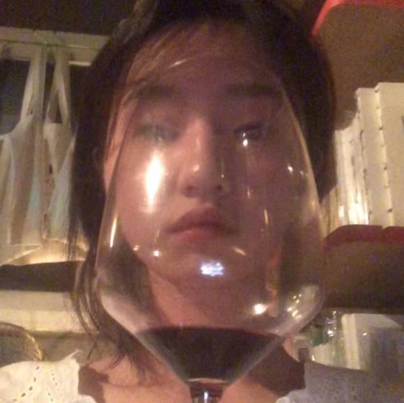 Meet your Posher, 하 - Picture 1 of 1